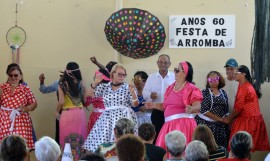 24-10-18 Anos 60 Festa de Arromba no CSU de Mandacaru Foto-Alberto Machado  (33)