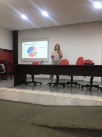 A médica oncologista, Nayarah Castro, tambe´m falou no evento