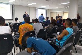 Jovens da semiliberdade iniciam curso de manutencao (3)