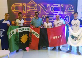 Estudantes da Rede Estadual apresentam projetos na feira internacional Ciencia Jovem 1 270x191 - Estudantes da Rede Estadual apresentam projetos na feira internacional Ciência Jovem