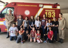 bombeiros treina criancas e adolescentes em aces de primeiros socorros (5)