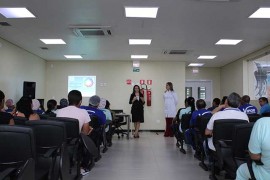 treinamento sobre higienização 2 270x180 - Colaboradores do Hospital Metropolitano participam de treinamento sobre higienização