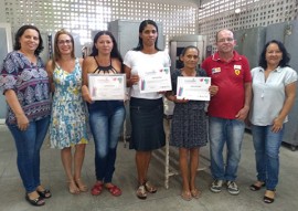 FUNDAC CERTIFICA FAMILIAS DE INTERNOS PARA OFICINA EM CONFEITARIA BASICA (1)